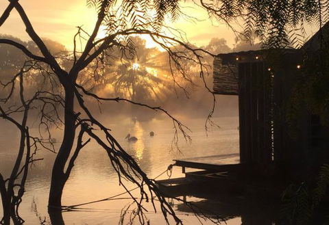 Bill's Boathouse - Redcliffe Tourism 1