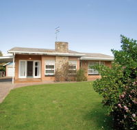 Coastal Cottage - Redcliffe Tourism