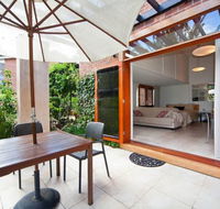 The Circle Retreat Studio - Redcliffe Tourism