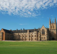 University Stays - Redcliffe Tourism