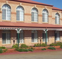 Heritage Motor Inn Goulburn - Redcliffe Tourism