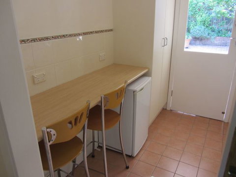 Jacaranda Bed And Breakfast - Redcliffe Tourism 7