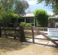 Grantham House  Pet Friendly Holiday Home - Redcliffe Tourism