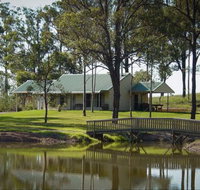 RidgeView Cottages - Redcliffe Tourism
