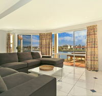 SALT Waterfront Apartment - Redcliffe Tourism