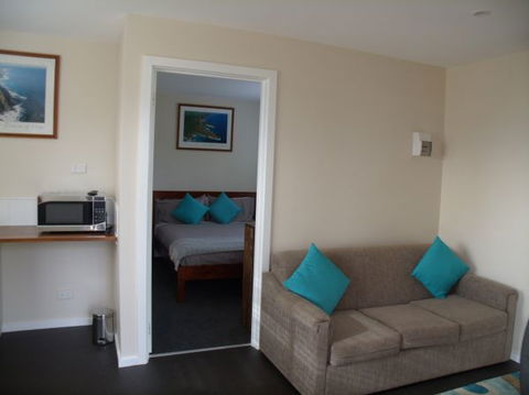 Lake Colac Caravan Park - Redcliffe Tourism 7