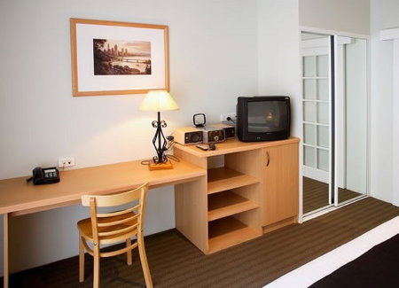 All Suites Perth - Redcliffe Tourism 1