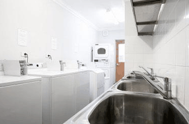 The Emperors Crown - thumb 1