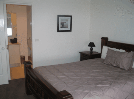 Baronga Motor Inn - Redcliffe Tourism 3