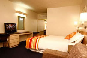 Swan Hill Resort - Redcliffe Tourism 0