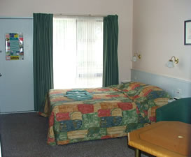 Lazy River Motor Inn - Redcliffe Tourism 0