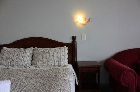 Elite Motor Inn - Redcliffe Tourism 2