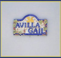 A Villa Gail - Redcliffe Tourism