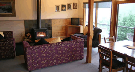 Alpine Ridge Lodge - Redcliffe Tourism 1