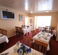 Blue  White Lodge - Redcliffe Tourism