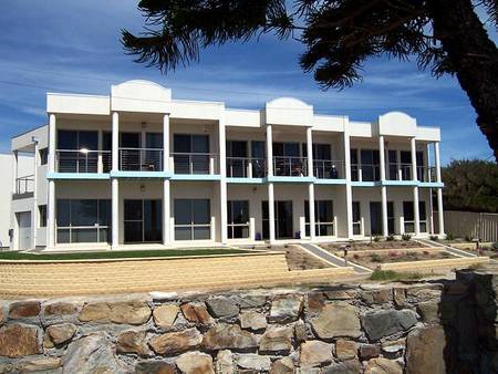  Redcliffe Tourism