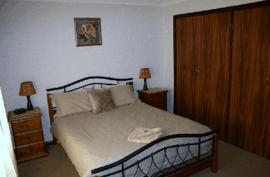 Intown Apartments - Redcliffe Tourism 1