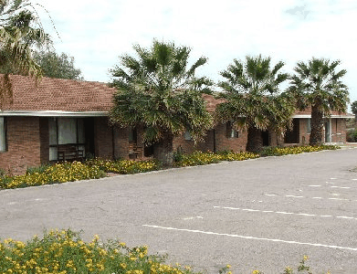 Intown Apartments - Redcliffe Tourism 2
