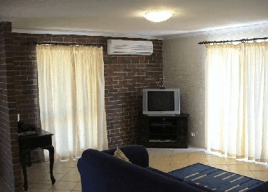 Intown Apartments - Redcliffe Tourism 3