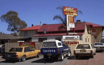 Gold Dust Backpackers YHA - Redcliffe Tourism 1