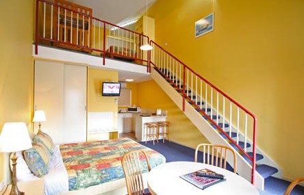 Coastal Motel - Redcliffe Tourism 2