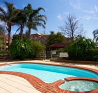 Quest Royal Gardens - Redcliffe Tourism