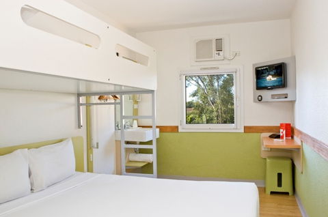 Ibis Budget Canberra - Redcliffe Tourism 1
