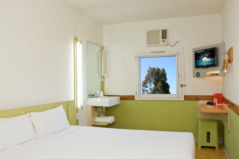 Ibis Budget Canberra - Redcliffe Tourism 2
