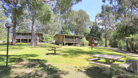 Stewarts Bay Lodge - Redcliffe Tourism 5