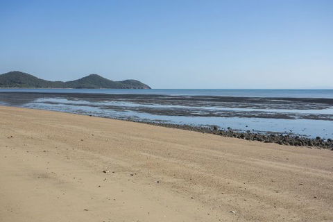 Cape Hillsborough National Park Camping Ground - Redcliffe Tourism 3