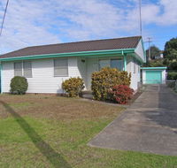 Comarong Cottage - Redcliffe Tourism