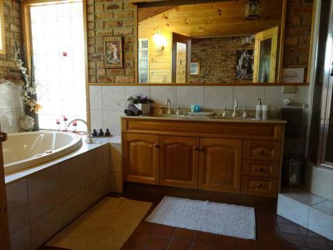 Whistle Stopover - Redcliffe Tourism 9