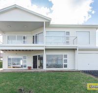 Boomer Break - Redcliffe Tourism