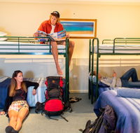 Adventure Backpackers - Redcliffe Tourism