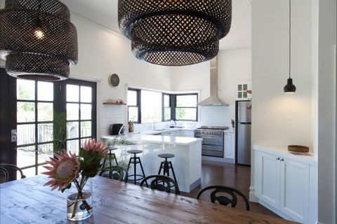 Alchemy House Hepburn - Redcliffe Tourism 5