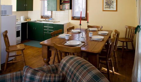 Arch Cottage - Redcliffe Tourism 0