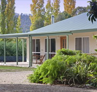 Brookfield Guesthouse - Redcliffe Tourism