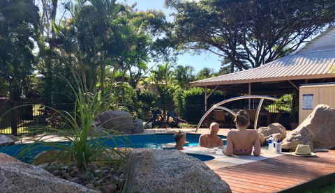 Bush Oasis Caravan Park - Redcliffe Tourism 0