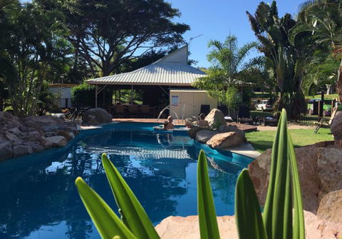 Bush Oasis Caravan Park - Redcliffe Tourism 2