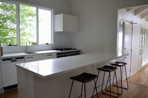 Cape Cottages - Redcliffe Tourism 7
