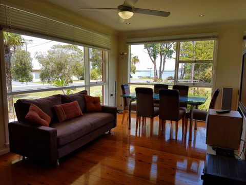 Gerohn House - Redcliffe Tourism 0