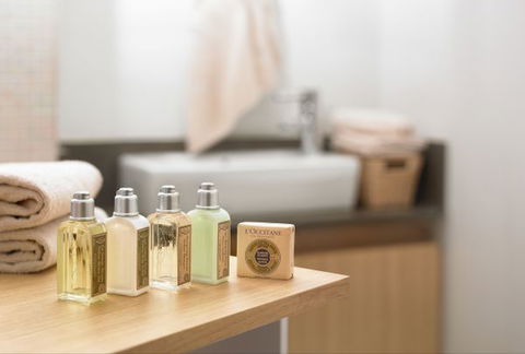 Heart Hotel And Gallery Whitsundays - Redcliffe Tourism 7