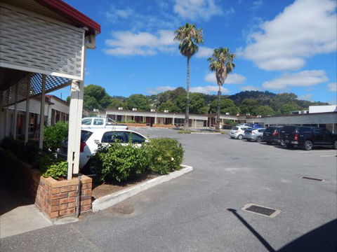 Jacksons Motor Inn - Redcliffe Tourism 8
