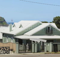 Merewether Beach House B and B - Redcliffe Tourism