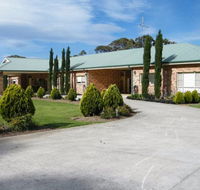 Nana and Pa's Country Retreat - Redcliffe Tourism