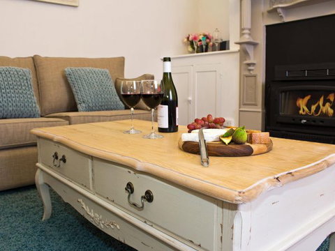 Queen's Cottage Barossa Valley - Redcliffe Tourism 3