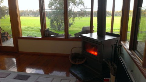 Rotherlea Lodge Farmstay BnB - Redcliffe Tourism 2