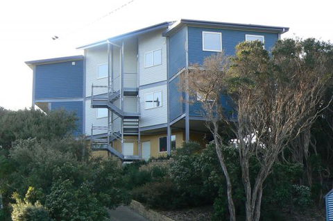 Sandy Point Beach Escape - Redcliffe Tourism 0