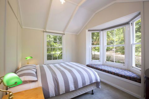 Sefton Cottage - Redcliffe Tourism 9