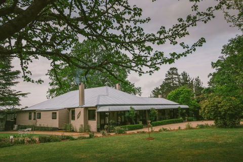 Sylvan Glen Country House - Redcliffe Tourism 0
